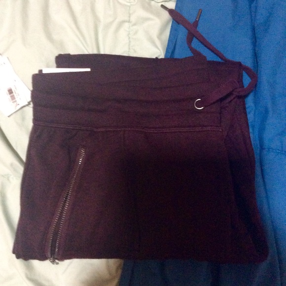 💜Old Navy joggers - Picture 2 of 5